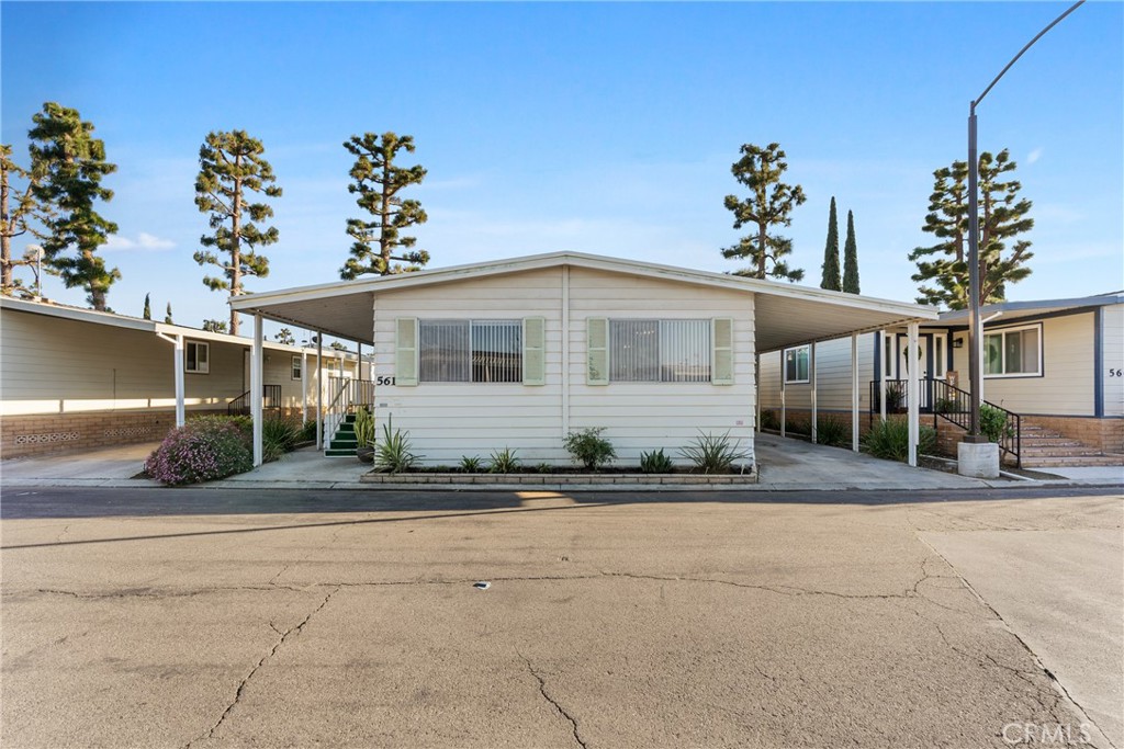 5772 Garden Grove Boulevard 561, Westminster, CA 92683