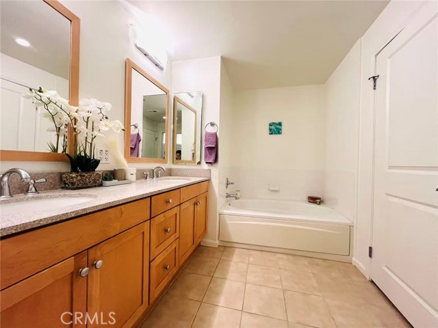 Detail Gallery Image 5 of 58 For 201 E Angeleno Ave #206,  Burbank,  CA 91502 - 2 Beds | 2 Baths