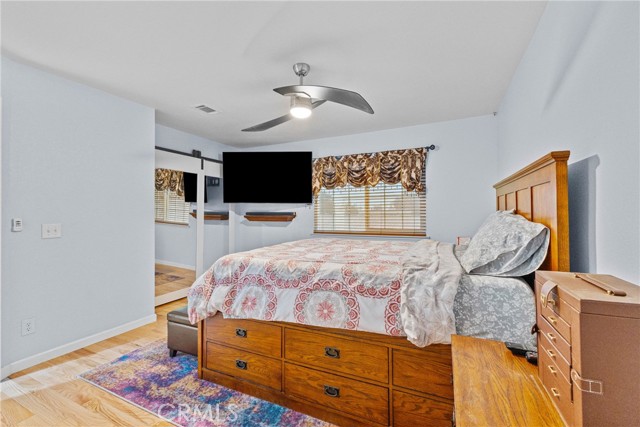 Detail Gallery Image 15 of 27 For 869 Fillmore Ct, Hemet,  CA 92543 - 3 Beds | 2/1 Baths