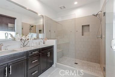 5358 Harvard Way, Cypress CA: https://media.crmls.org/medias/5cff9abc-e22c-4213-9899-6757a5fdfdf3.jpg