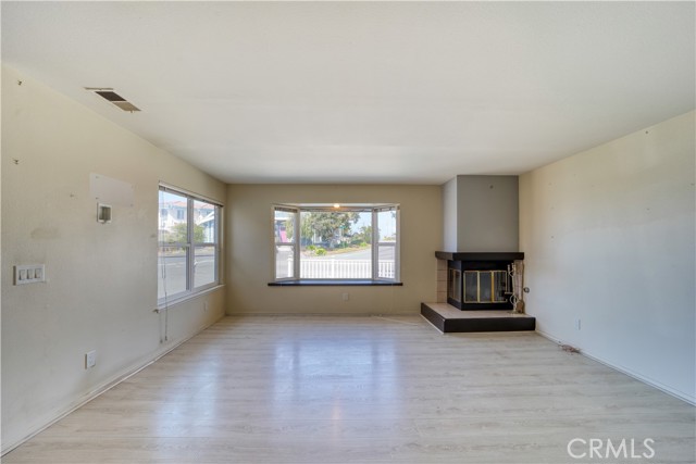 Detail Gallery Image 9 of 39 For 96 24th Street, Cayucos,  CA 93430 - 4 Beds | 2/1 Baths