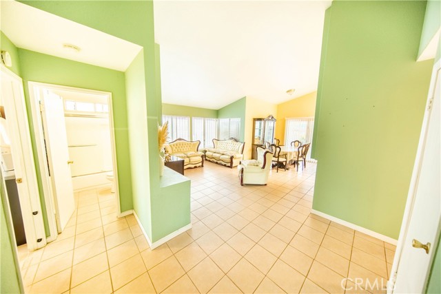 Detail Gallery Image 14 of 23 For 367 Aurora Dr, Perris,  CA 92571 - 2 Beds | 2 Baths