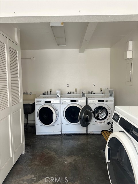 Detail Gallery Image 20 of 20 For 967 Calle Aragon #B,  Laguna Woods,  CA 92637 - 2 Beds | 2 Baths