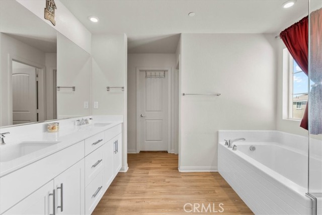 Detail Gallery Image 22 of 37 For 728 Freesia Cir, San Jacinto,  CA 92583 - 4 Beds | 3/1 Baths