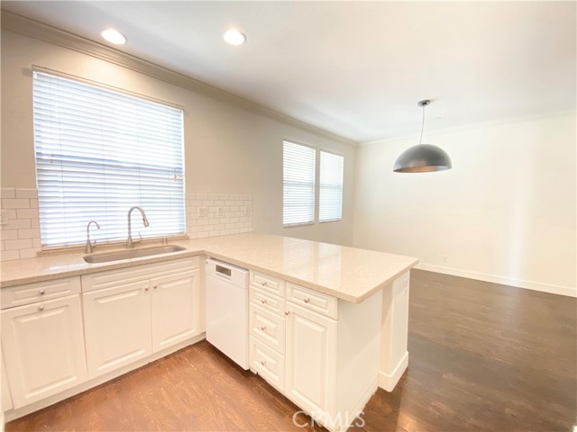 Detail Gallery Image 9 of 23 For 194 Principia Ct, Claremont,  CA 91711 - 3 Beds | 2/1 Baths