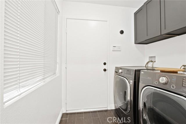 Detail Gallery Image 9 of 17 For 556 W Vermont Ave, Anaheim,  CA 92805 - 3 Beds | 2/1 Baths