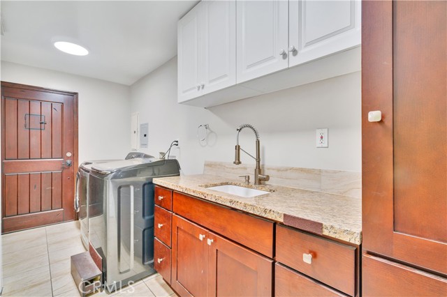 Detail Gallery Image 13 of 63 For 2747 E Ocean Bld, Long Beach,  CA 90803 - 6 Beds | 7 Baths