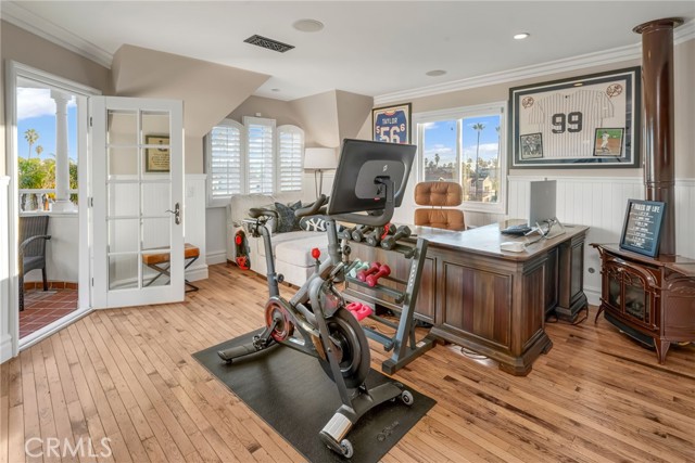 Detail Gallery Image 30 of 38 For 309 21st, Huntington Beach,  CA 92648 - 4 Beds | 3/1 Baths