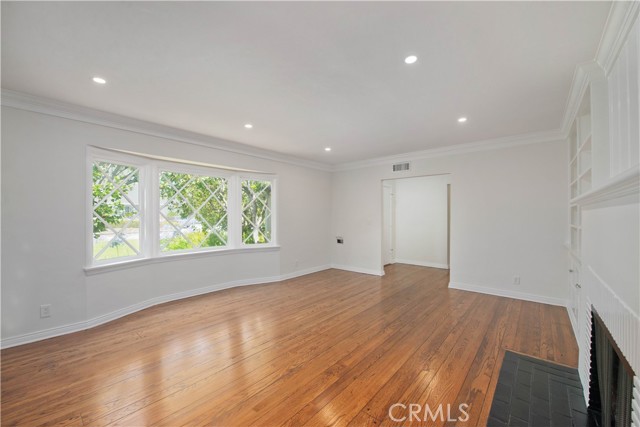 Detail Gallery Image 9 of 69 For 4722 Forman Ln, Toluca Lake,  CA 91602 - 5 Beds | 4 Baths