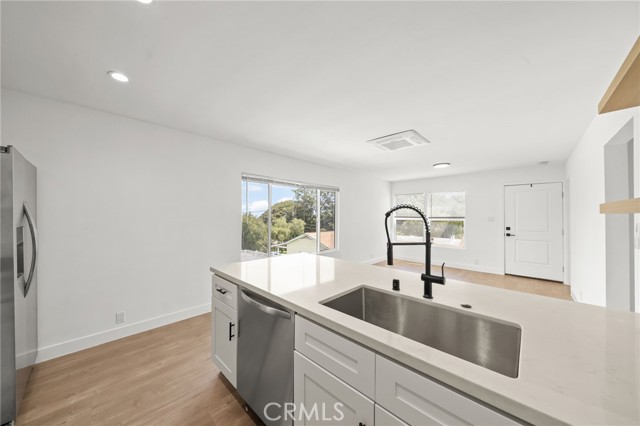961 W 21st, San Pedro CA: https://media.crmls.org/medias/5d04db2c-eb4f-44e3-a654-1d50898f6447.jpg
