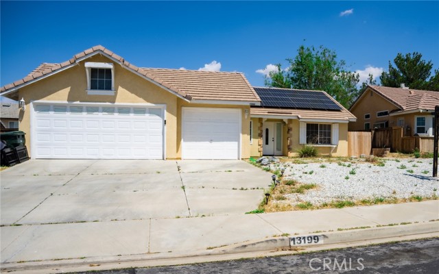 Detail Gallery Image 1 of 24 For 13199 Petaluma Rd, Victorville,  CA 92392 - 3 Beds | 2 Baths