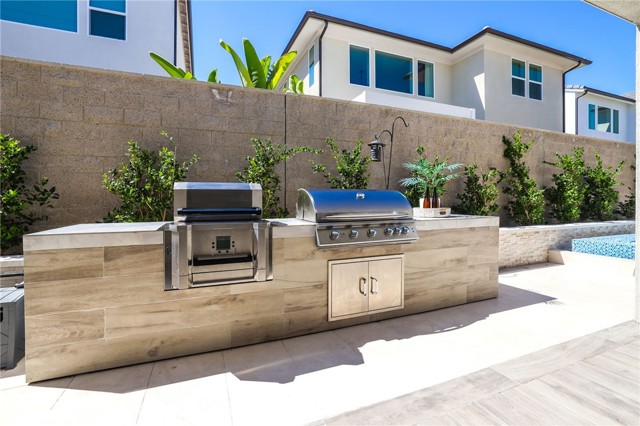 Detail Gallery Image 43 of 55 For 261 Huckleberry, Lake Forest,  CA 92630 - 5 Beds | 5/1 Baths