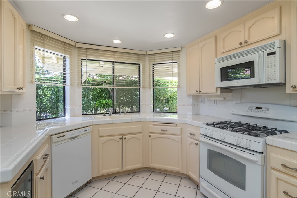 MLS #SR25200849 image #9