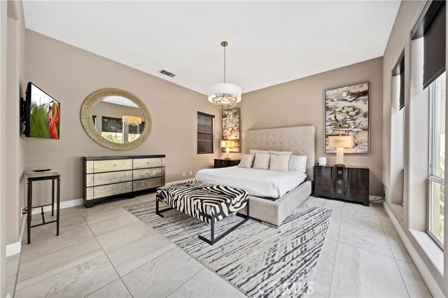 56720 Jack Nicklaus Boulevard, La Quinta CA: https://media.crmls.org/medias/5d08282a-4e7d-4fb7-a60f-185ca7d0f70c.jpg
