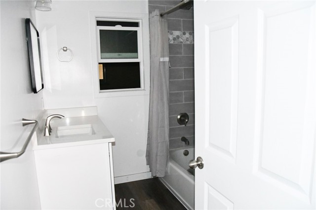 Detail Gallery Image 10 of 42 For 169 S Jameson, Orange,  CA 92866 - 2 Beds | 1 Baths