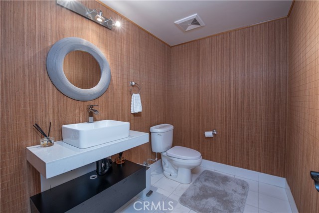 Detail Gallery Image 38 of 42 For 6432 Weidlake Dr, Los Angeles,  CA 90068 - 4 Beds | 3/1 Baths