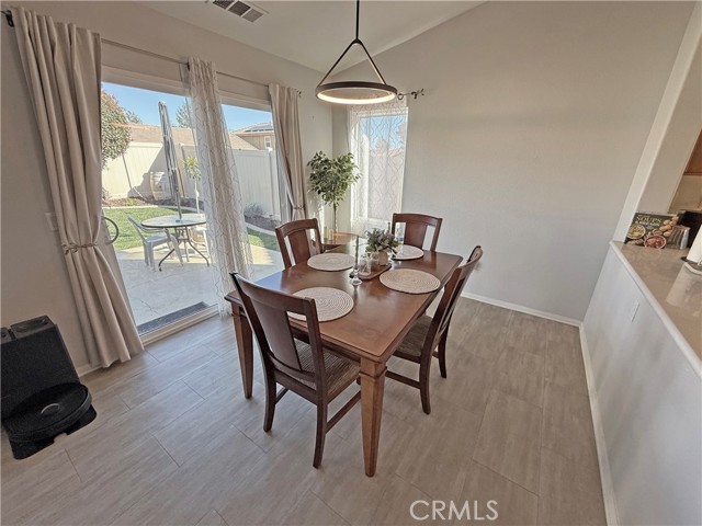 Detail Gallery Image 9 of 34 For 1334 Clover, Beaumont,  CA 92223 - 3 Beds | 2 Baths