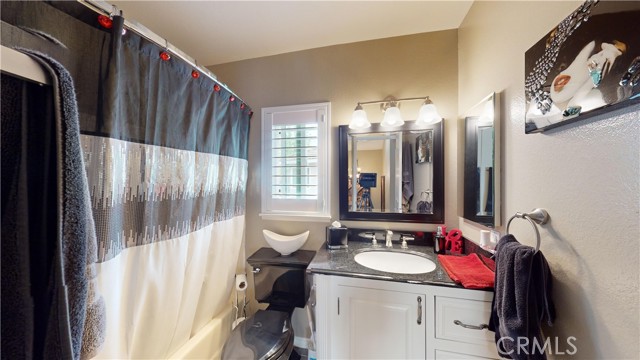 Detail Gallery Image 17 of 49 For 837 Gutmann Ln, Placentia,  CA 92870 - 3 Beds | 2/1 Baths