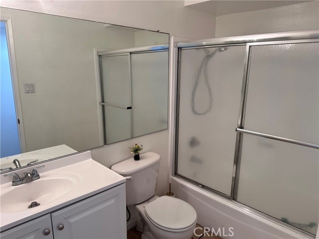 Detail Gallery Image 25 of 34 For 5700 Etiwanda #264,  Tarzana,  CA 91356 - 3 Beds | 2 Baths