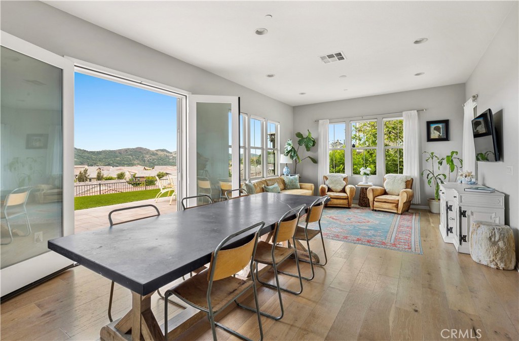75 Promesa Avenue, Rancho Mission Viejo, CA 92694
