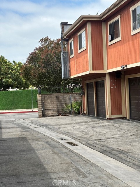 3 Bed Home for Sale in Panorama City, California