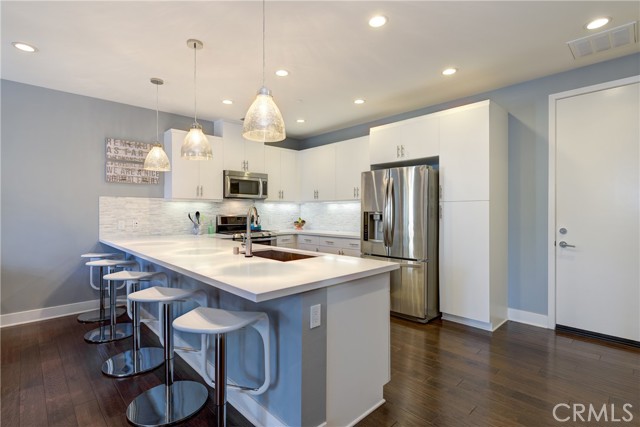 Detail Gallery Image 3 of 22 For 17 Piara St, Rancho Mission Viejo,  CA 92694 - 3 Beds | 2/1 Baths