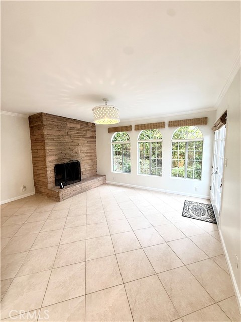 Detail Gallery Image 10 of 10 For 635 Saint Anns Dr, Laguna Beach,  CA 92651 - 2 Beds | 1 Baths