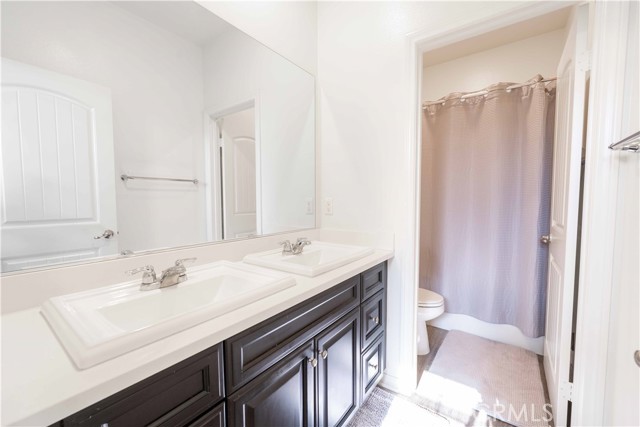 3225 E Denali Drive, Ontario CA: https://media.crmls.org/medias/5d0bf7d5-0575-4544-a0c6-61a7c72bd2e4.jpg