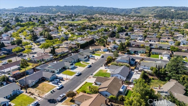5435 Del Norte Way, Santa Maria CA: https://media.crmls.org/medias/5d0cac26-0ad2-4105-9ddd-3d951d5225a3.jpg