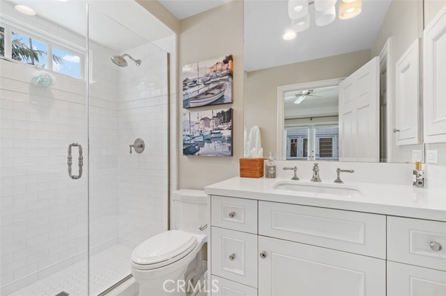 Detail Gallery Image 28 of 43 For 2431 Bayshore Drive, Newport Beach,  CA 92663 - 4 Beds | 3/1 Baths