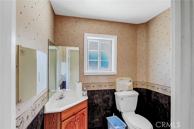 Detail Gallery Image 20 of 52 For 335 N Grant Ave, Manteca,  CA 95336 - 5 Beds | 3/2 Baths