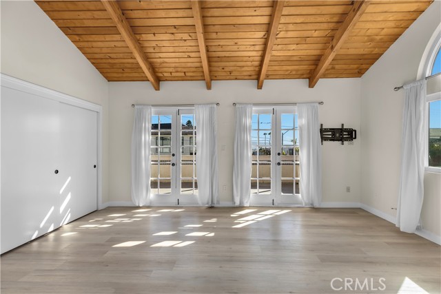207 16th Street, Hermosa Beach CA: https://media.crmls.org/medias/5d0ffa28-7478-4777-b471-4faece874b95.jpg