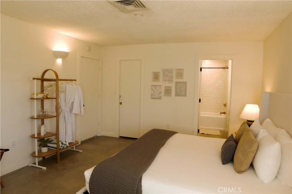 MLS #JT25226288 image #34