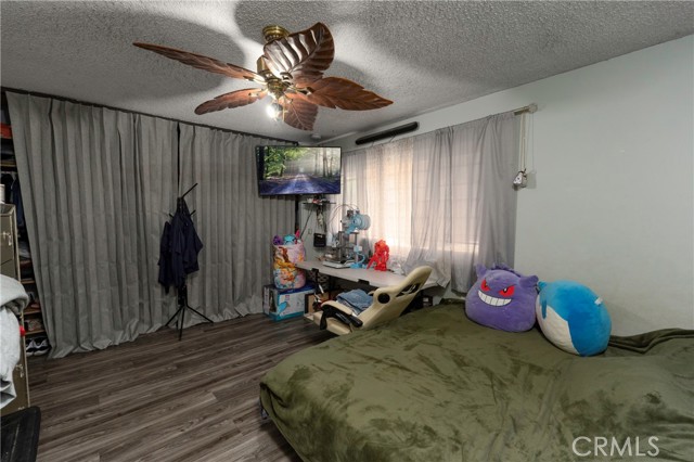 3886 New Haven Drive, Riverside CA: https://media.crmls.org/medias/5d10c401-f528-4e65-a4c6-c3ac5d0a0358.jpg
