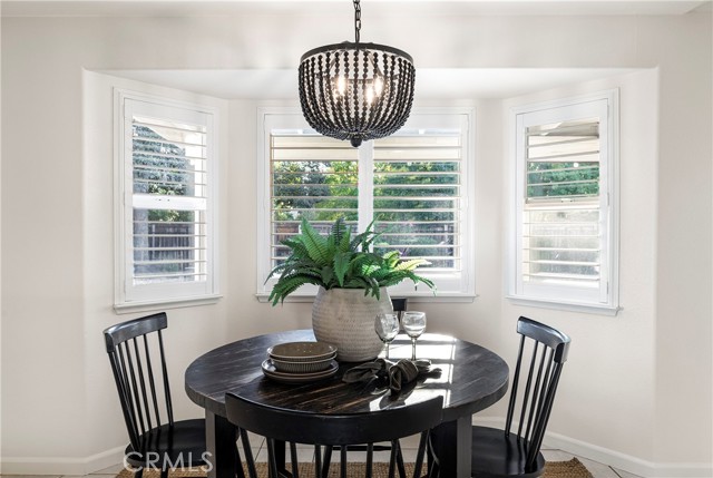 Detail Gallery Image 21 of 57 For 2286 Burlingame Drive, Chico,  CA 95928 - 4 Beds | 3 Baths