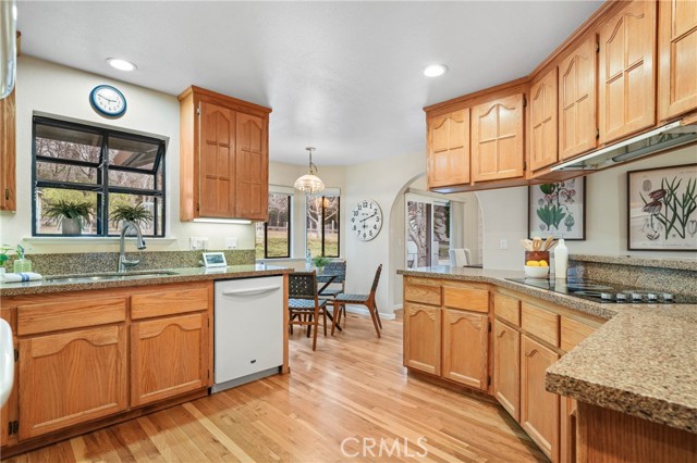 Detail Gallery Image 2 of 74 For 8700 Red Hills Rd, Kelseyville,  CA 95451 - 5 Beds | 3 Baths