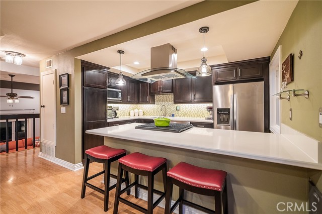 609 Meyer Lane, Redondo Beach, California 90278, 2 Bedrooms Bedrooms, ,1 BathroomBathrooms,Residential,Sold,Meyer,SB21203069