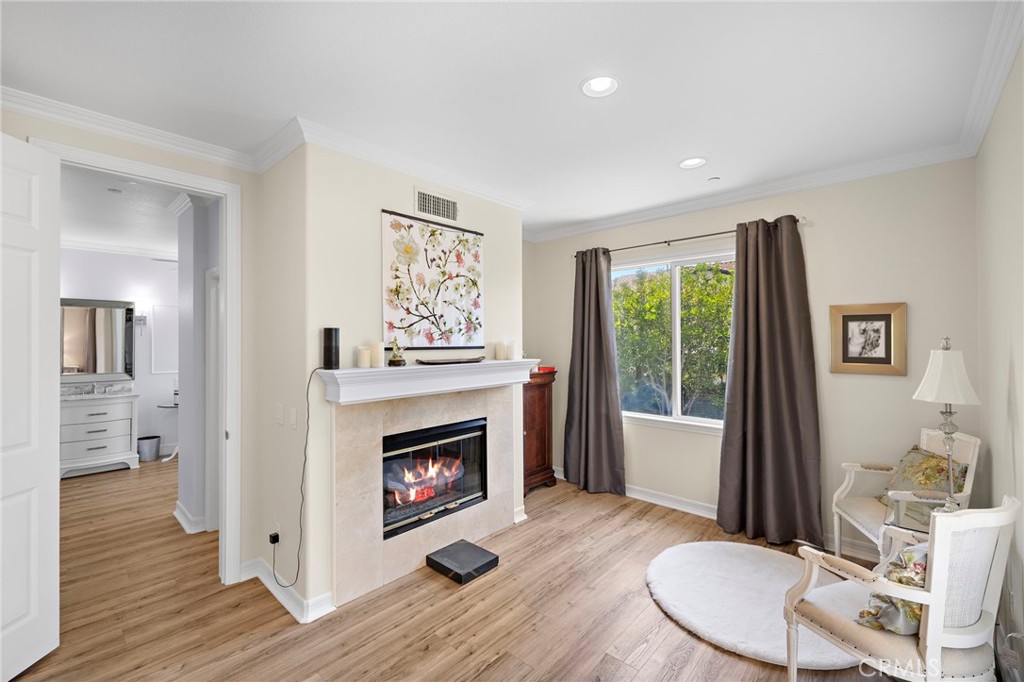 MLS #OC25222317 image #28