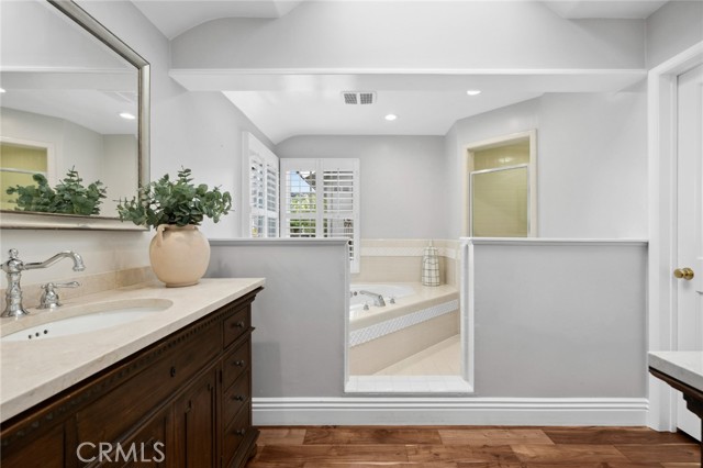 Detail Gallery Image 18 of 37 For 235 Driftwood Rd, Corona Del Mar,  CA 92625 - 4 Beds | 4/1 Baths