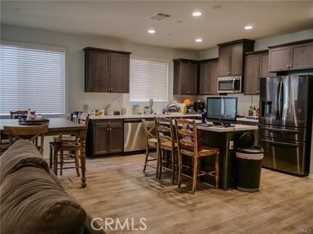 Image 17 of 19 For 24280 White Willow Avenue