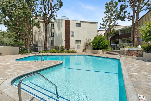 Detail Gallery Image 20 of 25 For 6000 Canterbury Dr #D307,  Culver City,  CA 90230 - 2 Beds | 2 Baths