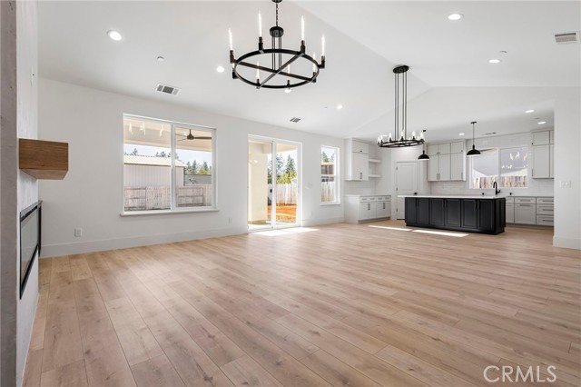 6779 Matell Road, Paradise CA: https://media.crmls.org/medias/5d16bb45-b89d-46b8-b940-79c41727332e.jpg
