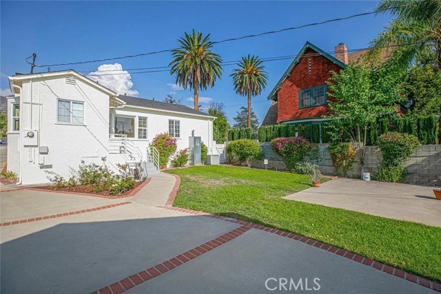 Detail Gallery Image 42 of 56 For 1606 Bel Aire Dr, Glendale,  CA 91201 - 2 Beds | 1 Baths