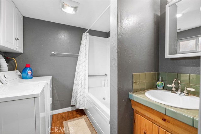 Detail Gallery Image 19 of 32 For 43339 Deer Canyon Rd, Big Bear Lake,  CA 92315 - 2 Beds | 2 Baths