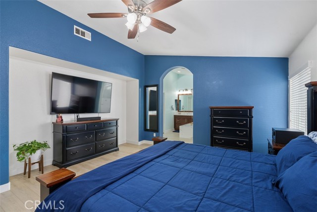 35183 Flamingo Way, Winchester CA: https://media.crmls.org/medias/5d186f9e-886a-4d0d-8280-98928de012c1.jpg