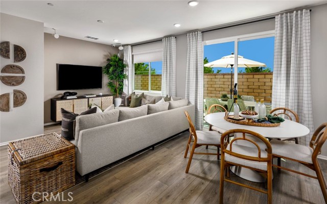 Detail Gallery Image 3 of 65 For 4193 S Limecrest Paseo #50,  Ontario,  CA 91761 - 3 Beds | 2/1 Baths