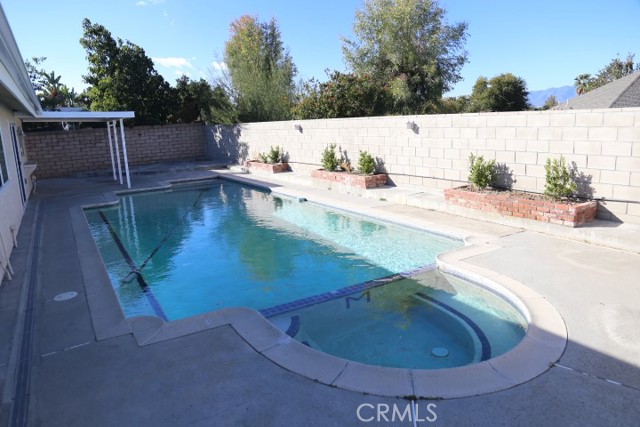 Detail Gallery Image 11 of 11 For 25854 Hinckley, Loma Linda,  CA 92354 - 4 Beds | 2 Baths