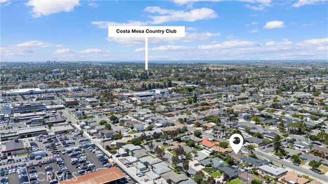 2924 Royal Palm Drive, Costa Mesa CA: https://media.crmls.org/medias/5d19a0c9-57a3-4354-944a-596d4c9605c8.jpg