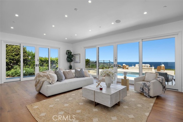 Detail Gallery Image 39 of 66 For 32042 Isthmus View Dr, Rancho Palos Verdes,  CA 90275 - 6 Beds | 6/2 Baths