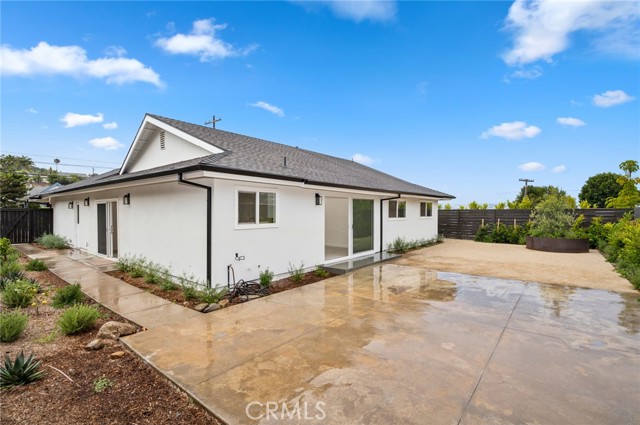 33182 Blue Fin Drive, Dana Point CA: https://media.crmls.org/medias/5d1b9a9e-373c-4f0c-a303-21c6d9c7f81b.jpg
